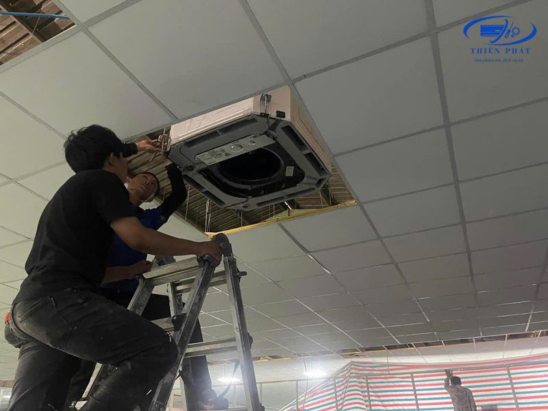 Vệ sinh Máy lạnh Bình Dương Chuyên nghiệp giá tốt tại Thiên Phát
